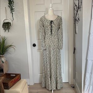 Vintage 70s Handmade Floral Long Sleeve Dress